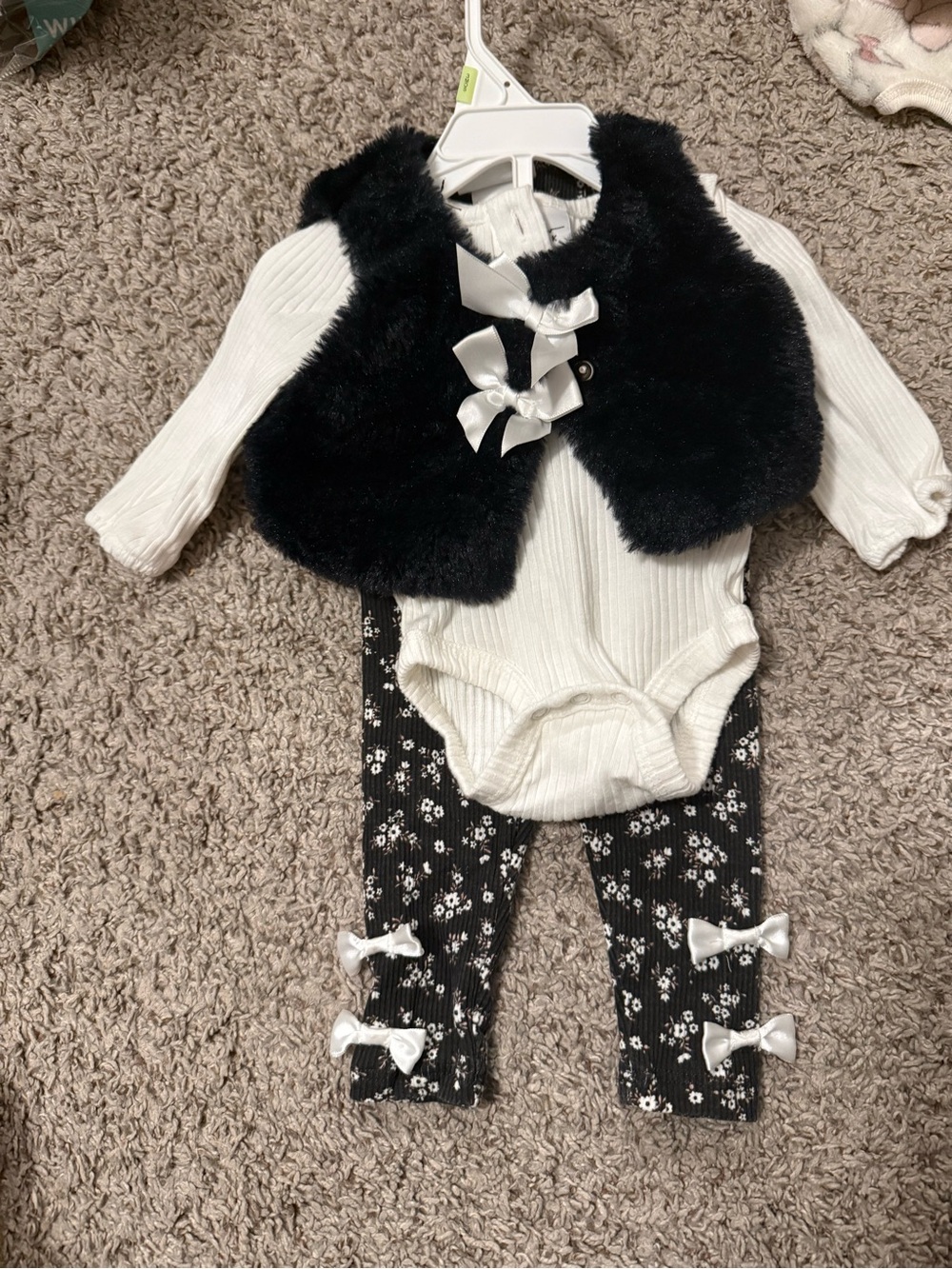 Baby girl’s black & white winter outfit